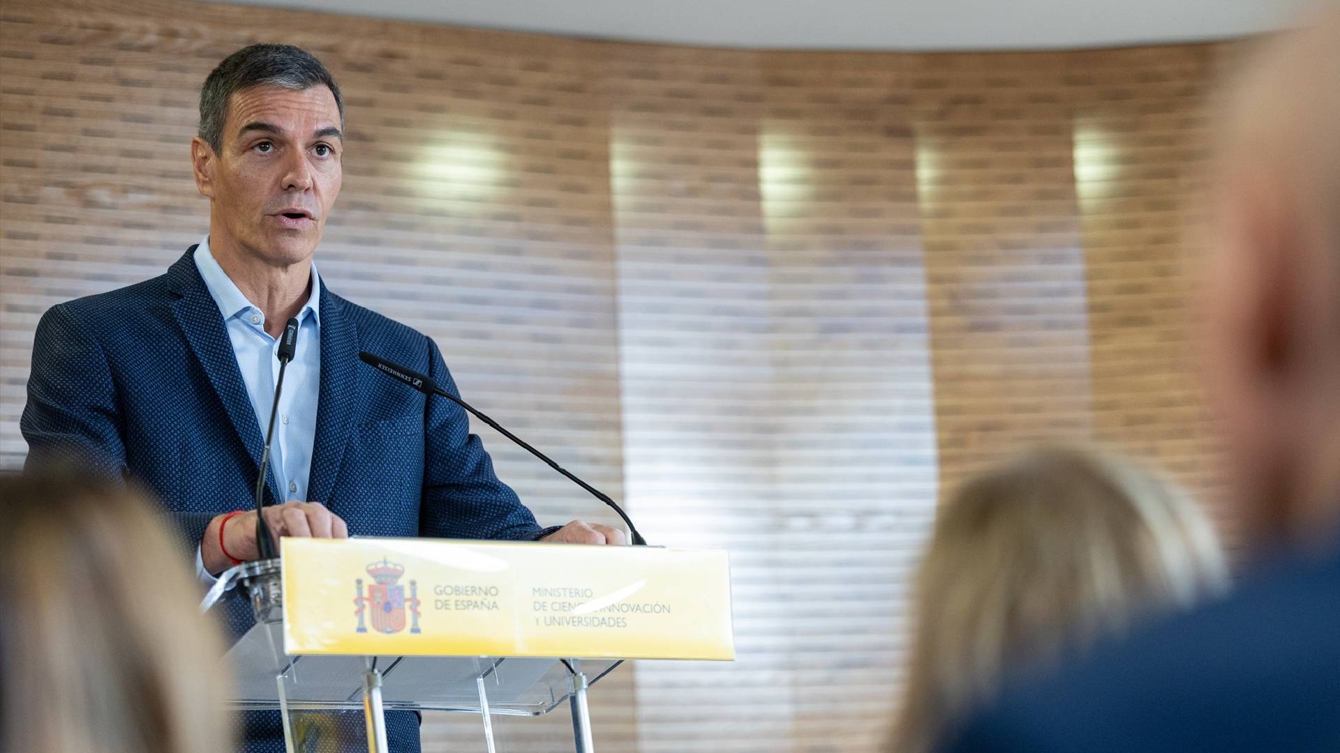 Sánchez anuncia nuevas exigencias para las universidades con el foco en las privadas: presencialidad y doctorado para el 50% de los profesores