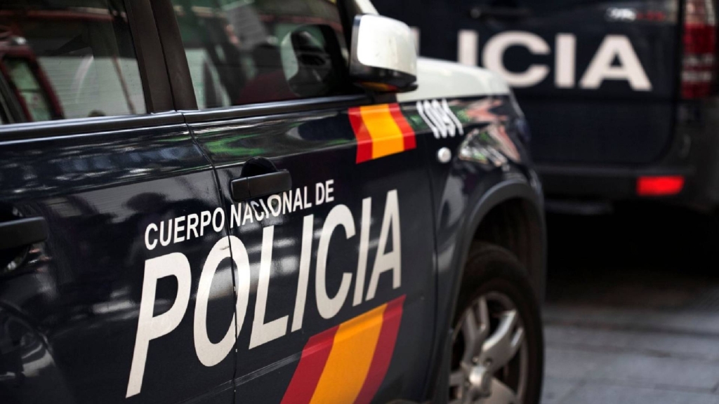 Detenidos tres vecinos por asaltar y retener a un hombre en su casa de El Puerto Santa María