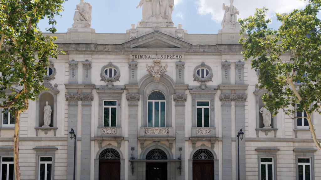 ¿Qué es y para qué sirve la ‘ley de nietos’? La medida que ha paralizado el Tribunal Supremo hasta que se dicte sentencia