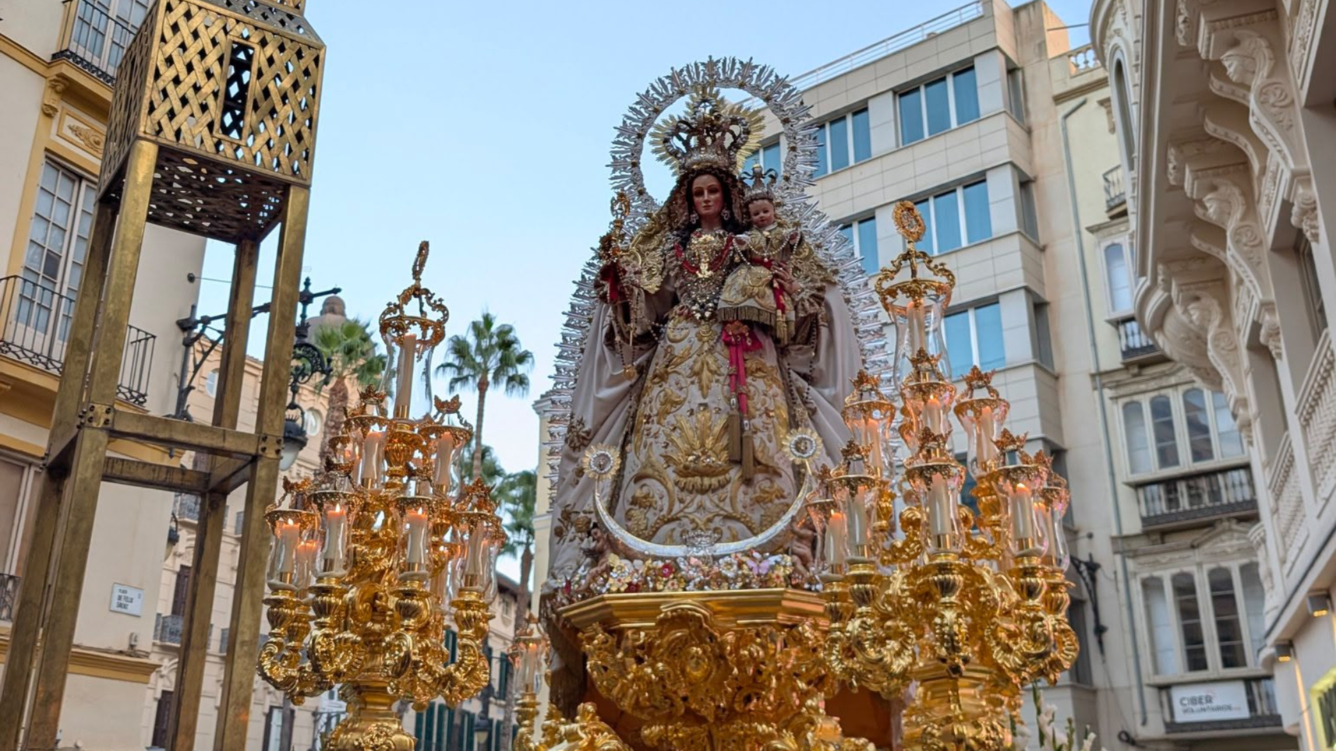 La Virgen de los Remedios pone el broche de oro a un fin de semana de intensa actividad cofrade