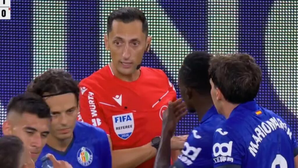 Mario Martín, mediocentro del Getafe, baja para el partido contra el Málaga por expulsión