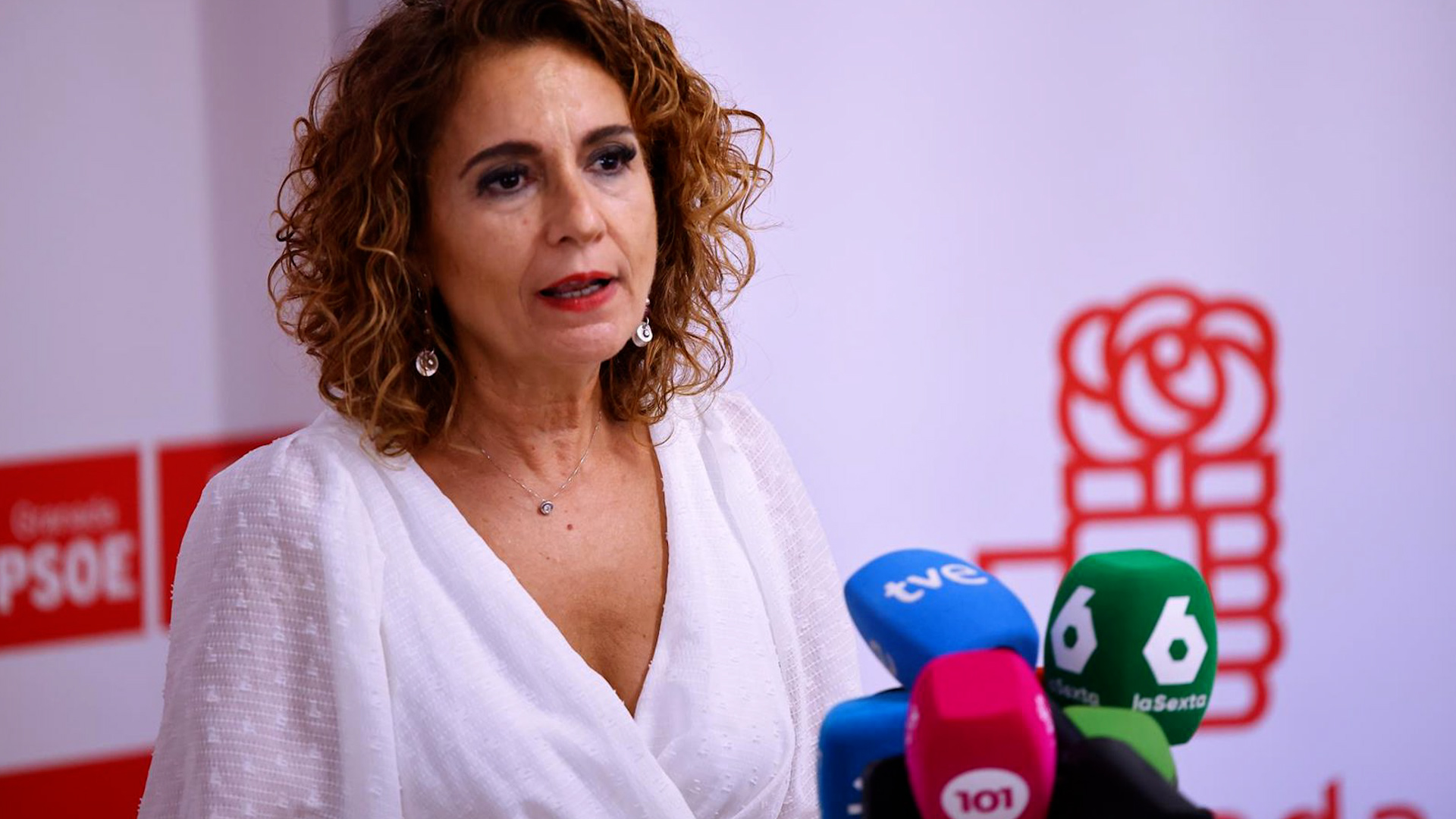 Montero condena el intento de estrangulamiento de una mujer en Málaga: «La violencia machista ha vuelto a golpear»