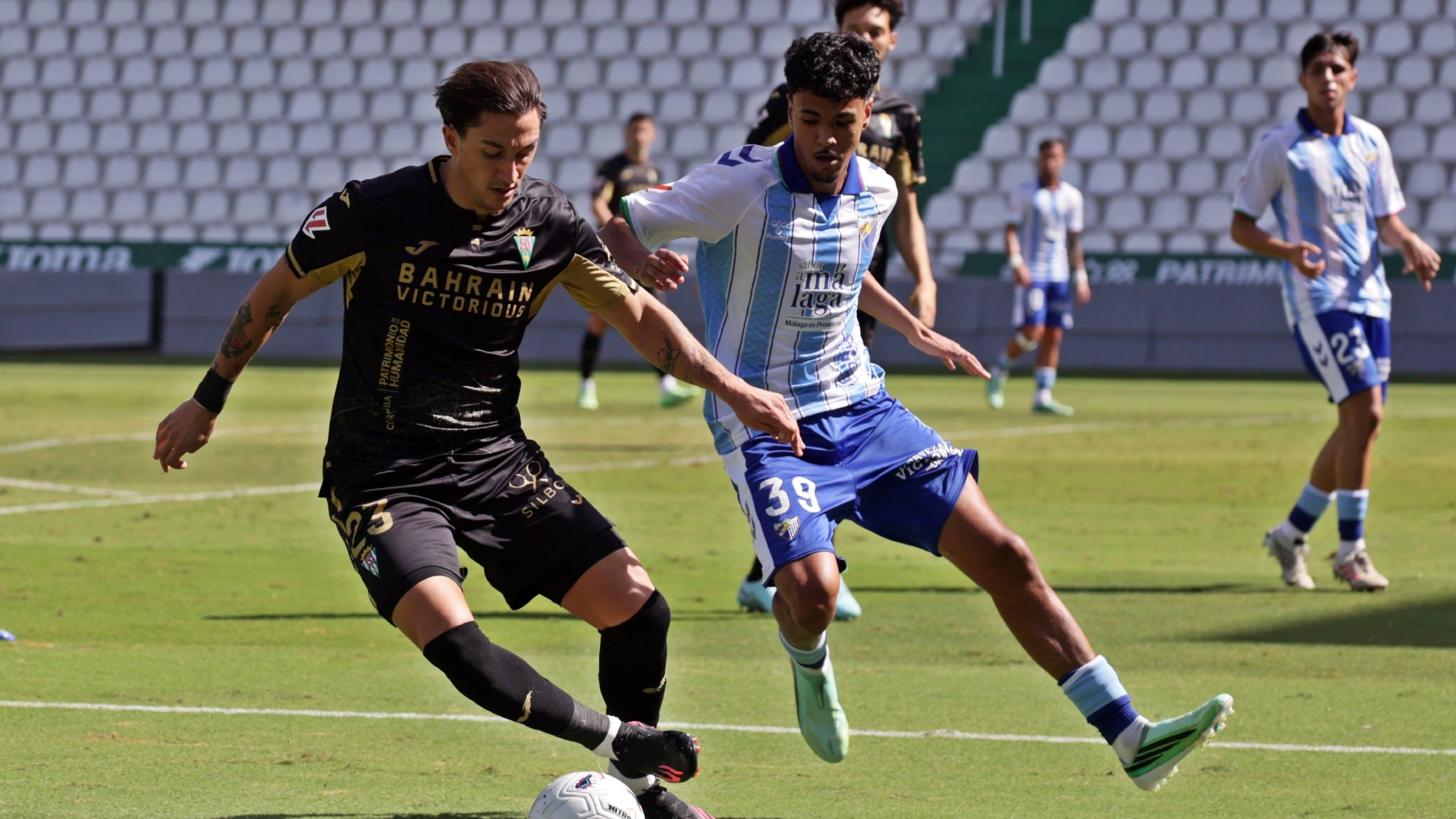 Córdoba y Málaga se miden en un partido de entrenamiento: estas son algunas de las jugadas