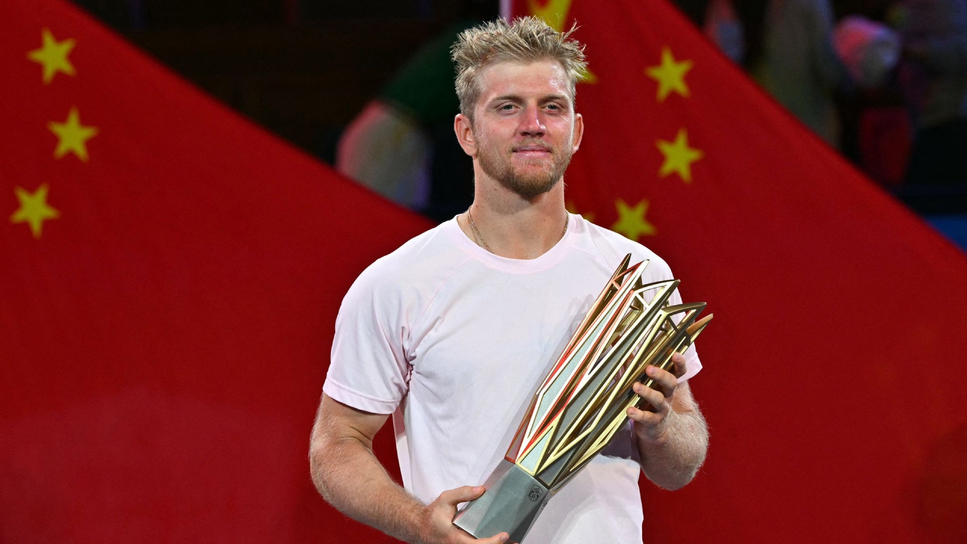 Davidovich logra el mejor ranking de su carrera y entra en la historia del tenis andaluz