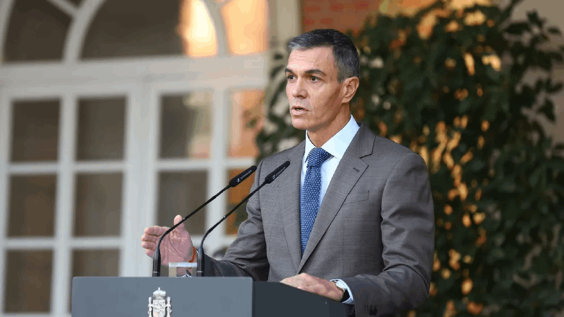 pedro-sanchez-rueda-prensa