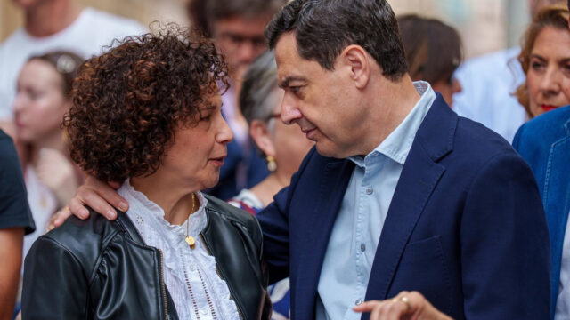 Juanma-Moreno-madre-Sandra-bullying