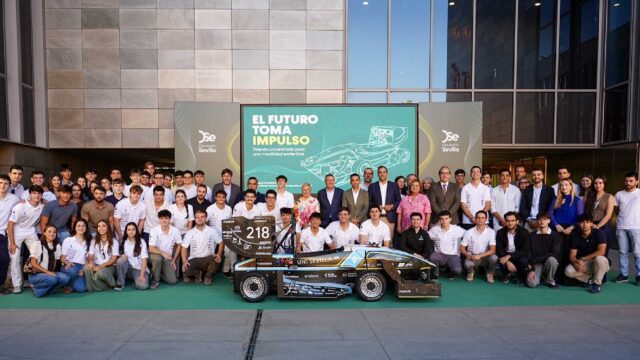 Presentacion-del-nuevo-monoplaza-de-ARUS