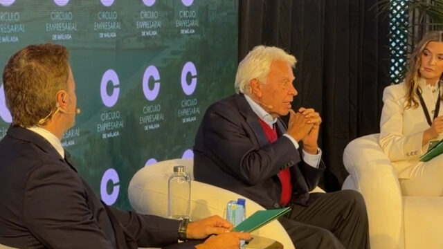 felipe-gonzalez-acto-malaga-votara-blanco