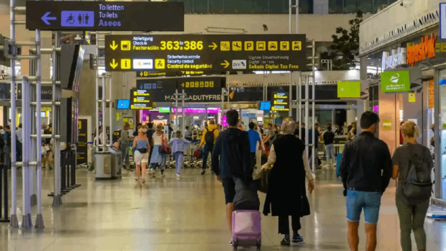 aeropuerto-de-malaga-transito