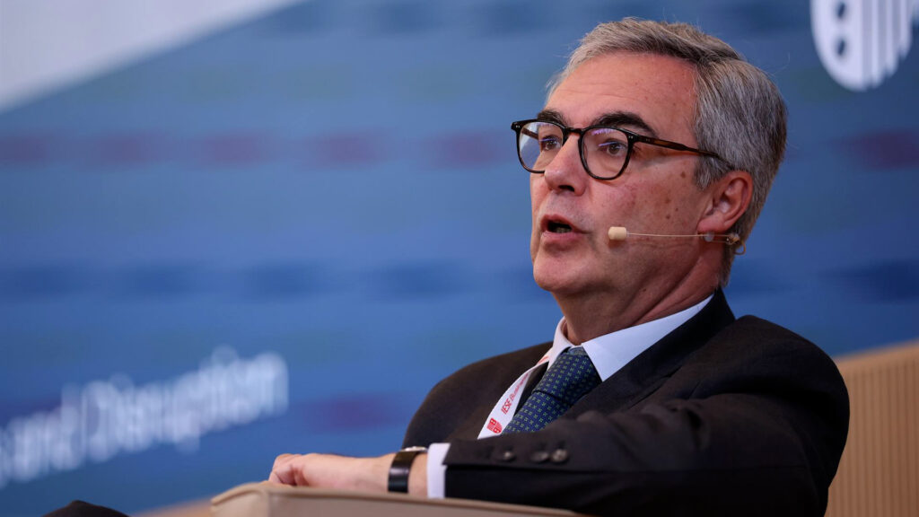José Sevilla dejará de ser presidente de Unicaja después de tres años en el cargo