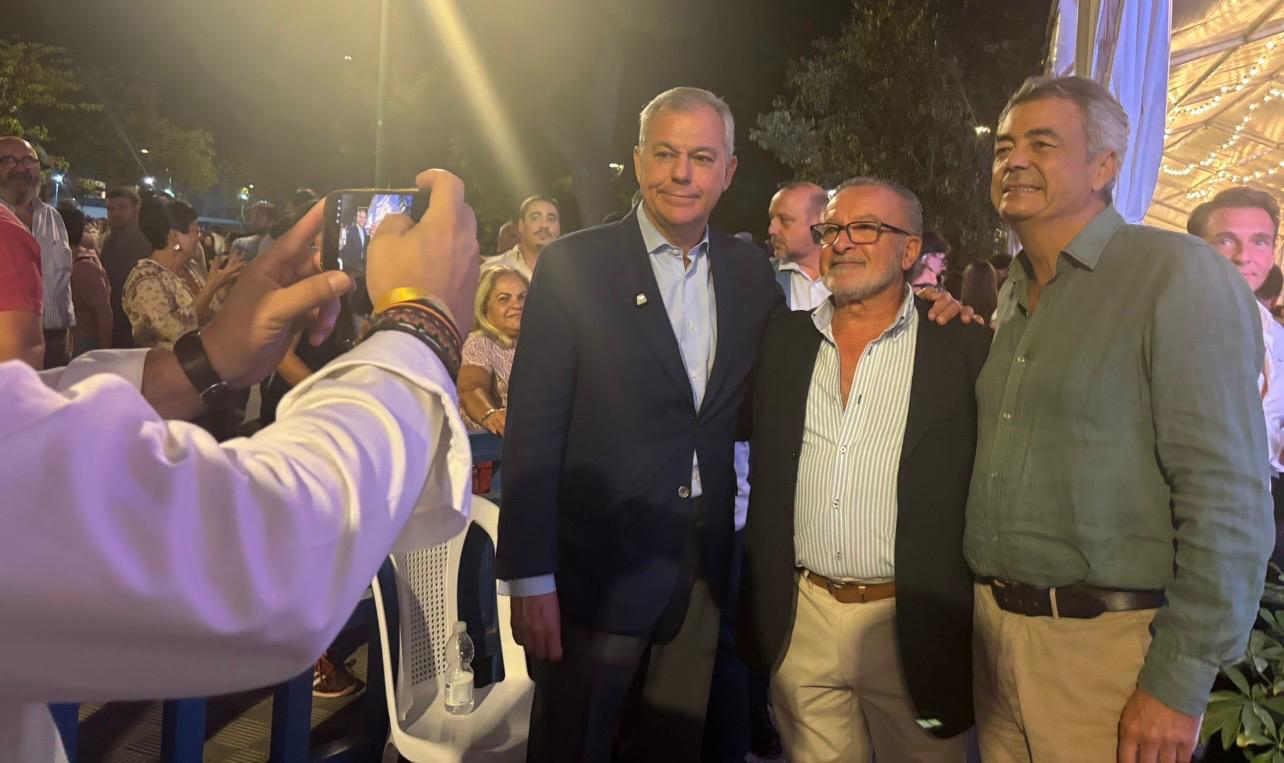 “Una velá debe unir al barrio, no quitarle el sueño”: el PSOE acusa a Sanz de permitir una ‘macrobotellona’ en la Velá de Sevilla Este