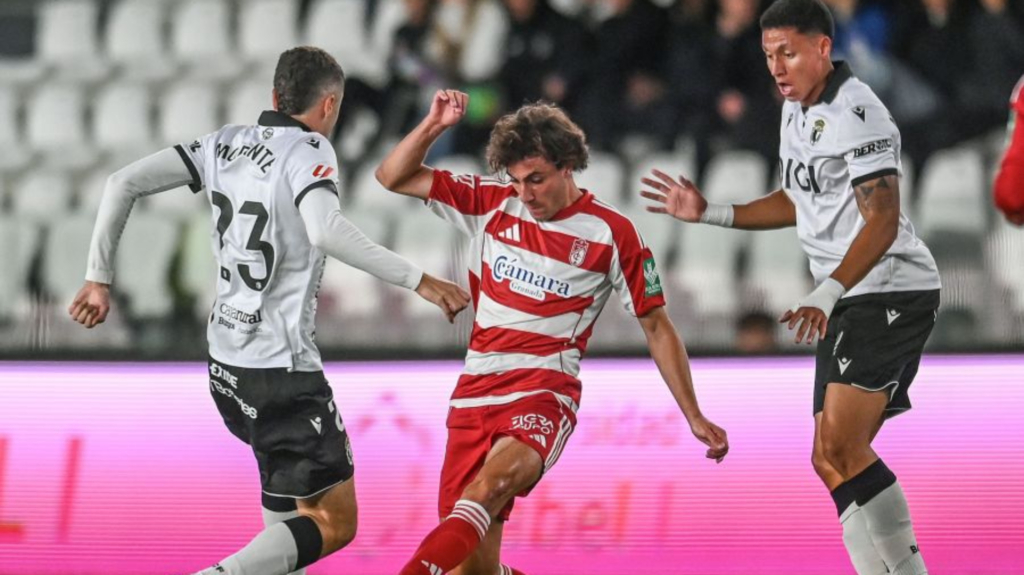 Horario y dónde ver en televisión el Burgos-Granada de Segunda División