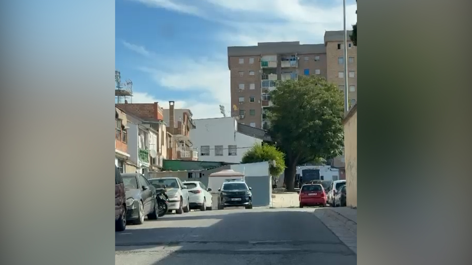 Un hombre dispara a su exmujer y su excuñada en la zona Norte de Granada y se fuga