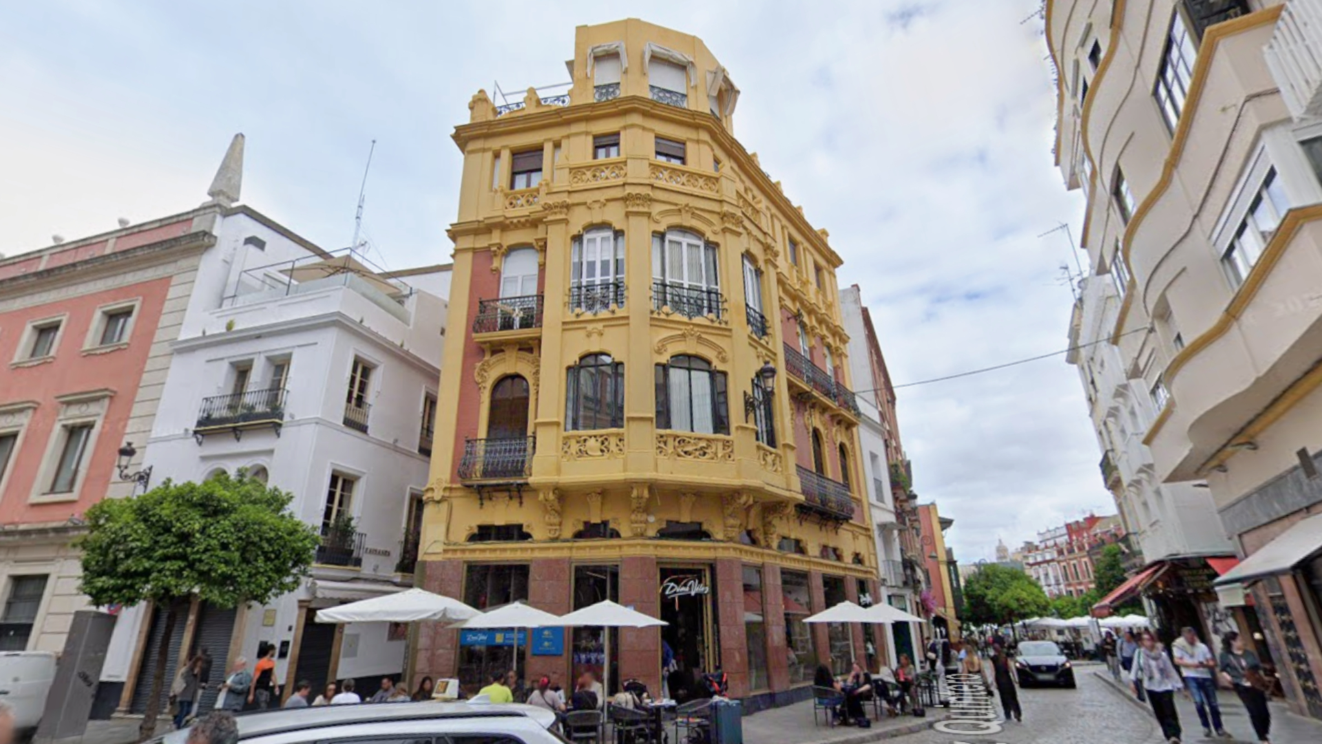 La esquina «maldita» del centro de Sevilla que vuelve a cambiar de manos: siete negocios desde 2010