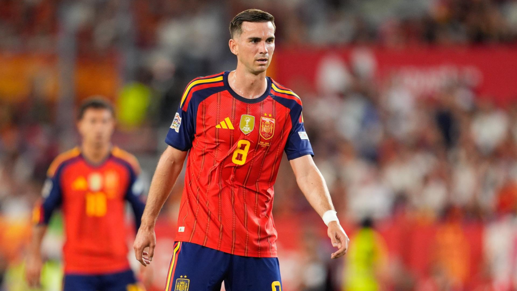 Fabián Ruiz abandona la concentración de España antes del partido frente a la República Checa para asistir al nacimiento de su hijo