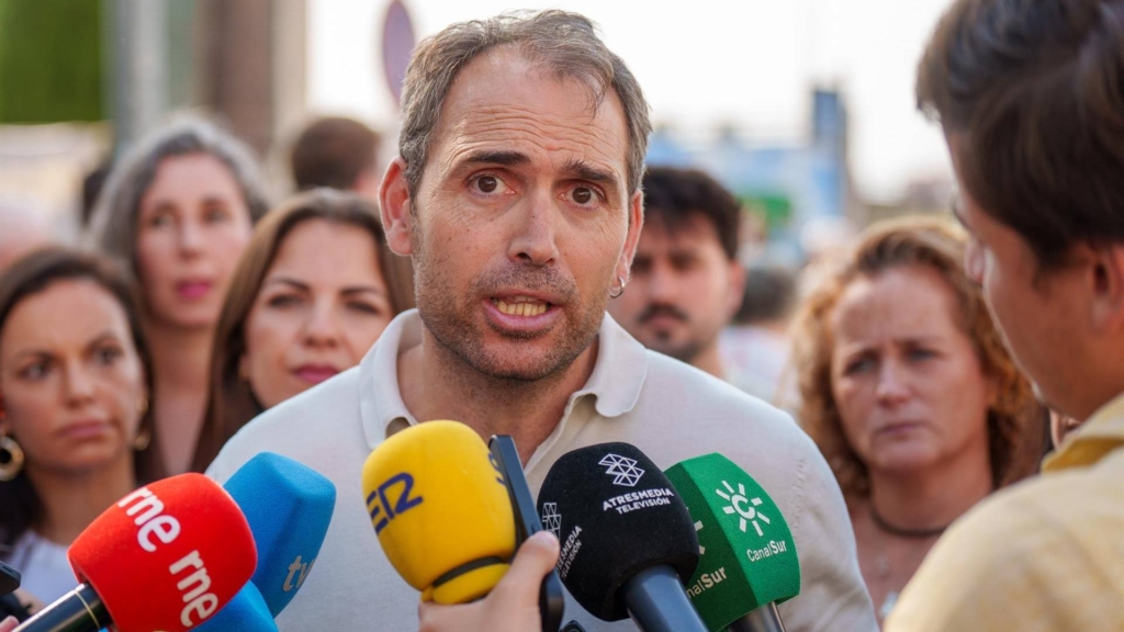 El malagueño Toni Valero, a un paso de liderar a IU ante Frente Amplio
