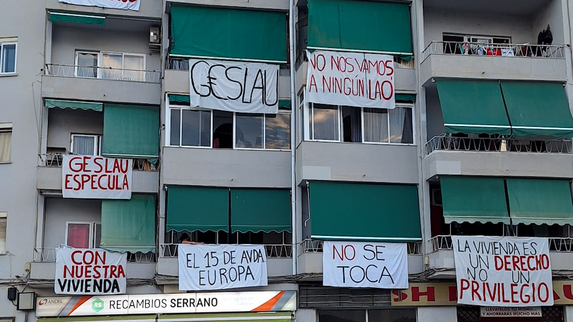 18 familias en Málaga temen por sus casas: «Nos hemos planteado irnos de España por el precio del alquiler»