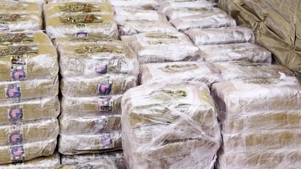 Duro golpe al narcotráfico internacional: intervienen 2,5 toneladas de hachís y 600 kilos de cocaína con detenidos en Marbella y Torremolinos